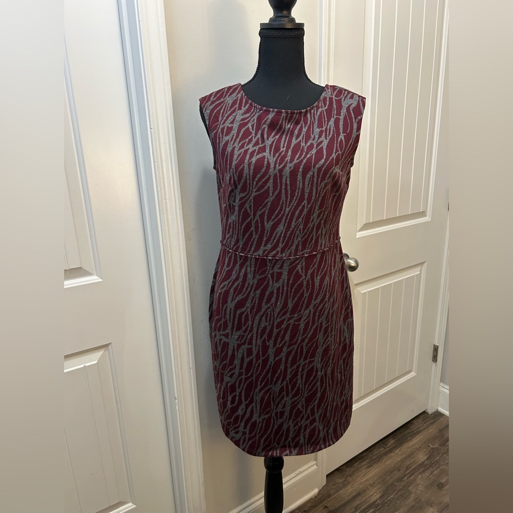 ANN TAYLOR LOFT Burgundy Gray Sleeveless Sheath Dress Women's Size 4 Workwear